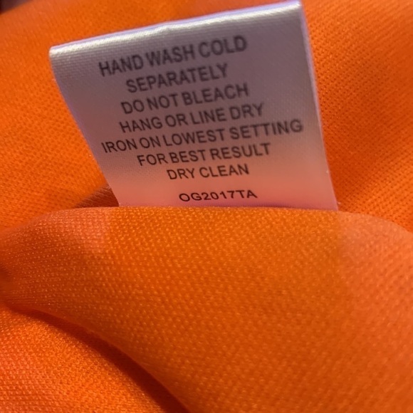 ROMEO & Juliet Skirt Orange Crocheted - Picture 7 of 7